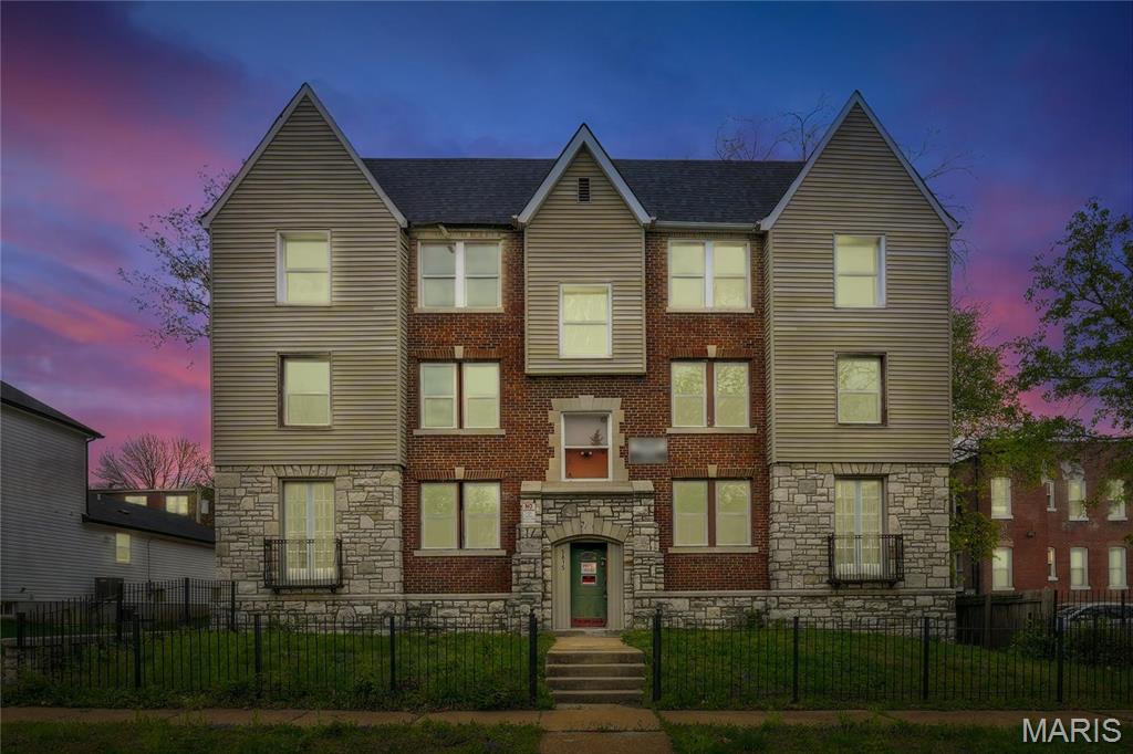 St Louis, Missouri, 63112, United States, ,Residential,For Sale,1807520