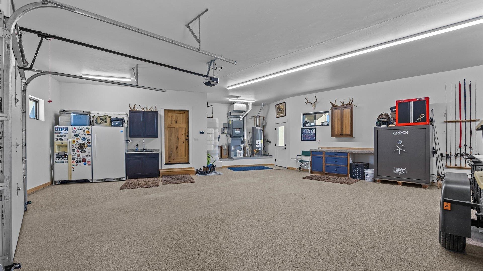 Grand Junction, Colorado, 81505, United States, 3 Bedrooms Bedrooms, ,3 BathroomsBathrooms,Residential,For Sale,1991667