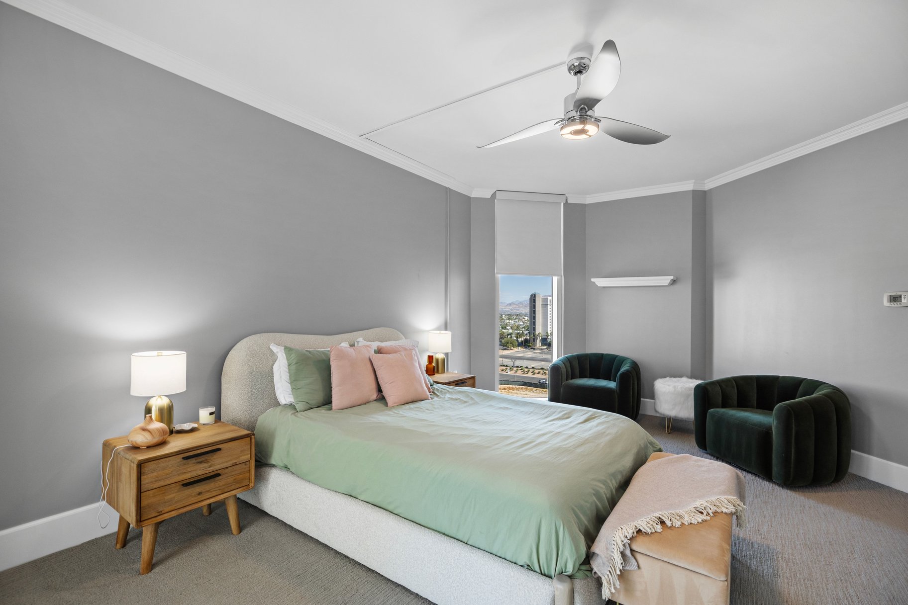  Sophisticated High-Rise Living at Turnberry Place - 物件實景