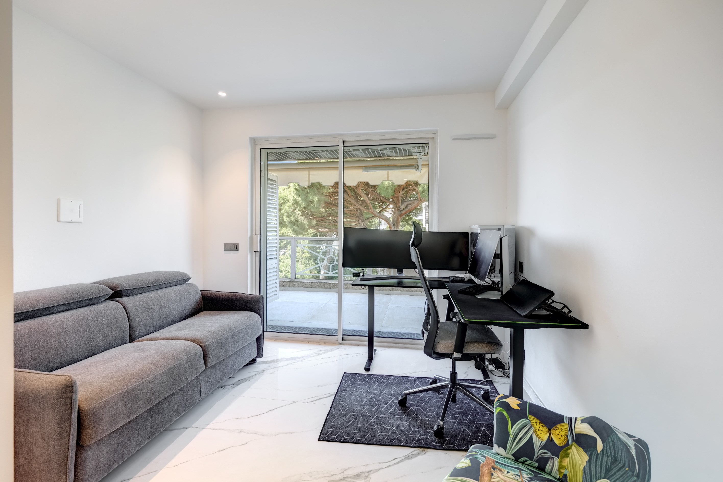  Golfe-Juan luxury apartment with panoramic sea views, private lift and rooftop … - 物件實景