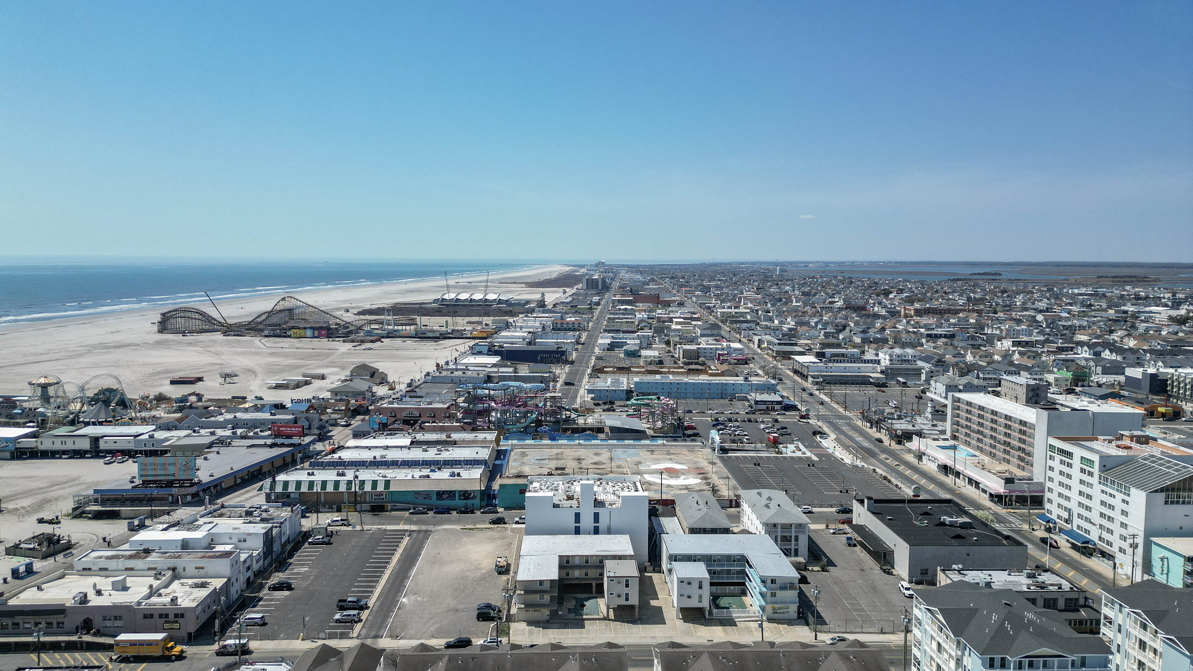  323 E Oak Avenue #102 - 物件實景