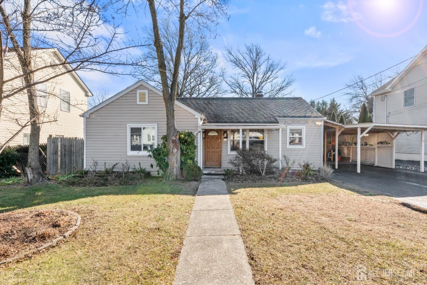 Edison, New Jersey, 08817, United States, 3 Bedrooms Bedrooms, ,2 BathroomsBathrooms,Residential,For Sale,2010060