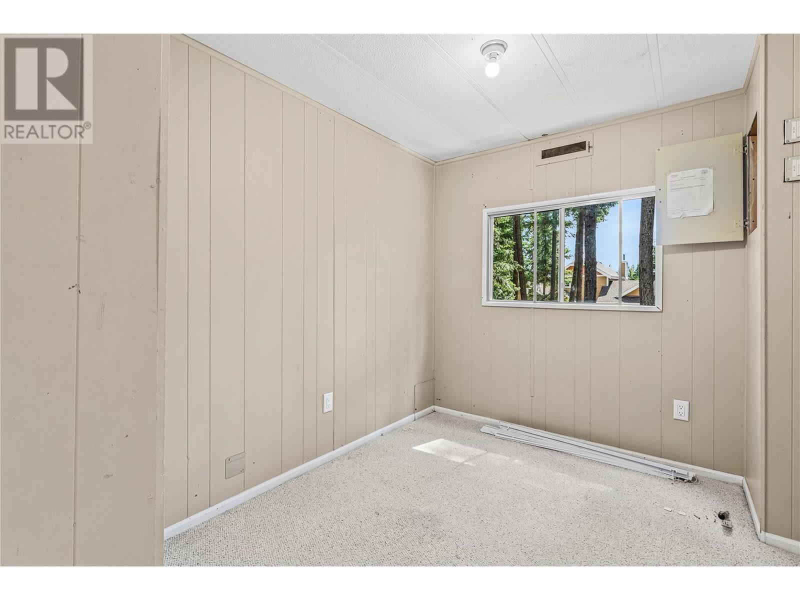 TAPPEN, British Columbia, V0E 2X2, CA, 2 Bedrooms Bedrooms, ,2 BathroomsBathrooms,Residential,For Sale,1868276
