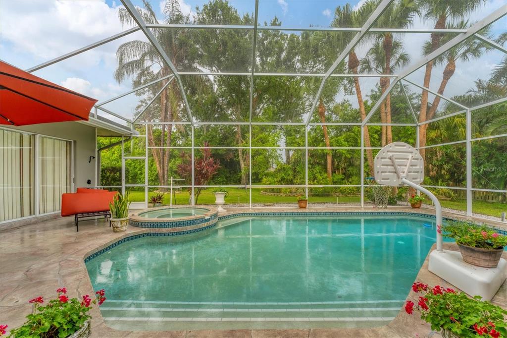 Sarasota, Florida, 34233, United States, 4 Bedrooms Bedrooms, ,4 BathroomsBathrooms,Residential,For Sale,1891764
