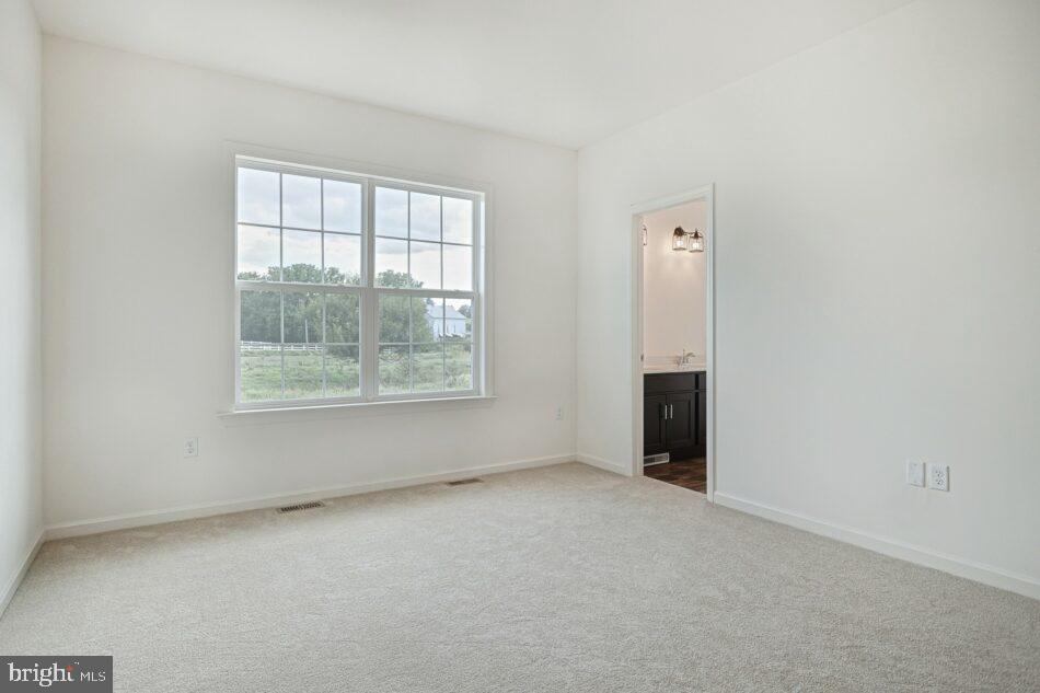 Strasburg, Pennsylvania, 17579, United States, 3 Bedrooms Bedrooms, ,2 BathroomsBathrooms,Residential,For Sale,1754697