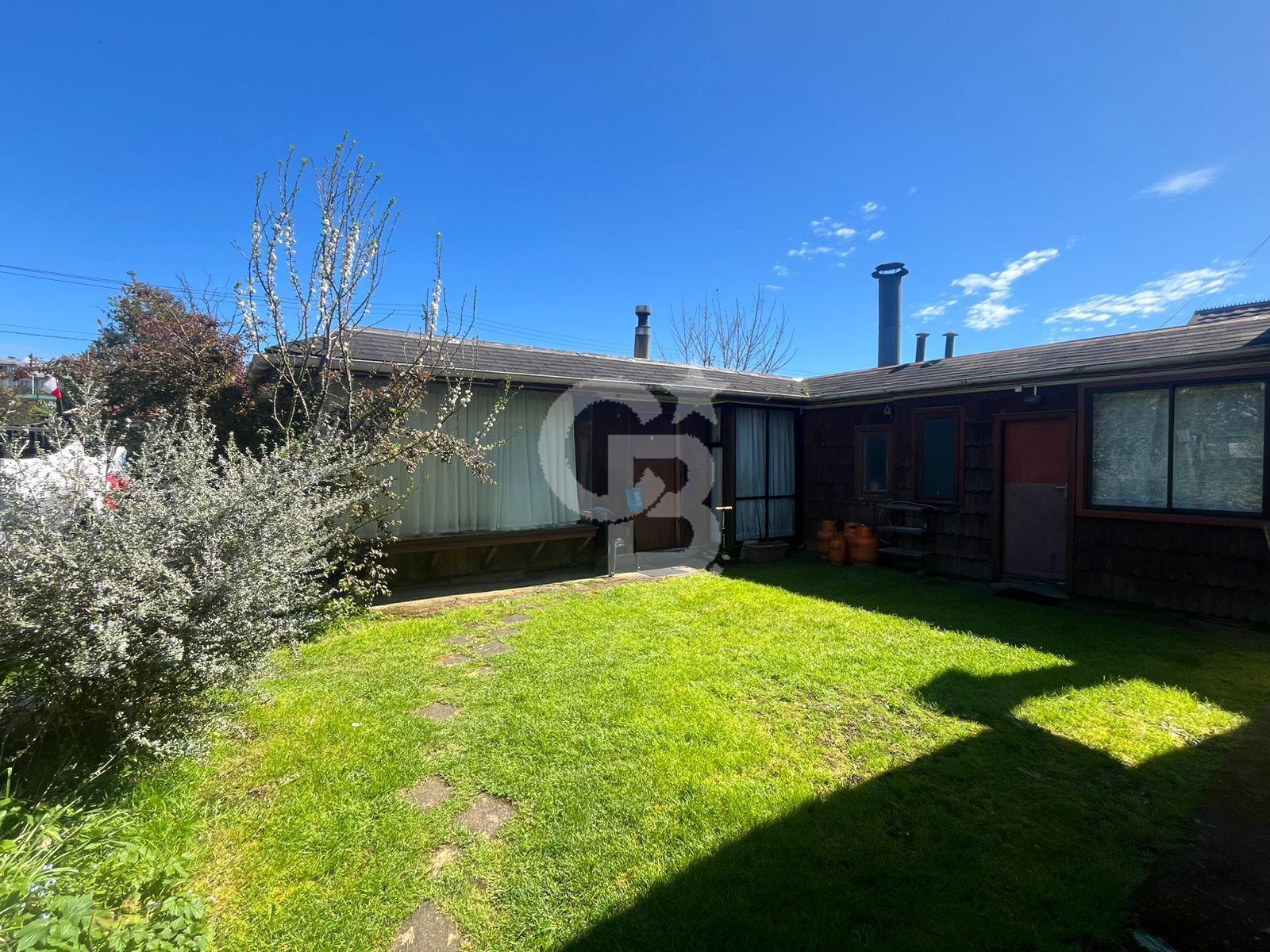 Puerto Varas, Chile, 8 Bedrooms Bedrooms, ,6 BathroomsBathrooms,Residential,For Sale,1967886