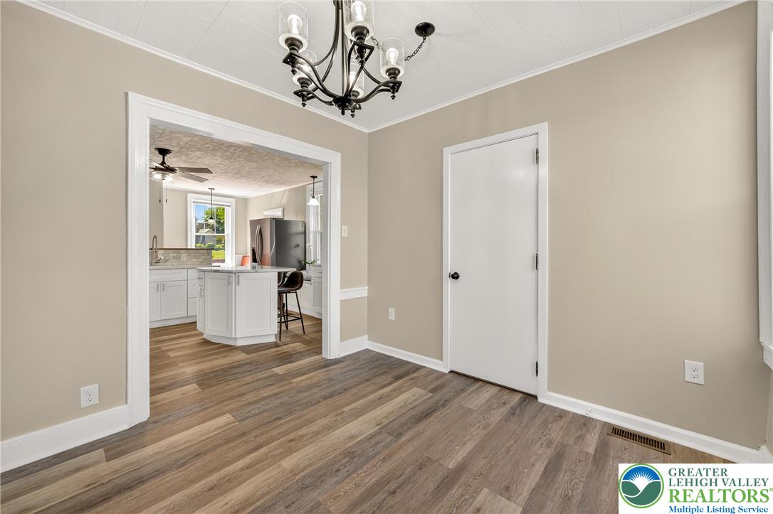 East Allen Twp, Pennsylvania, 18017, United States, 4 Bedrooms Bedrooms, ,2 BathroomsBathrooms,Residential,For Sale,1926367