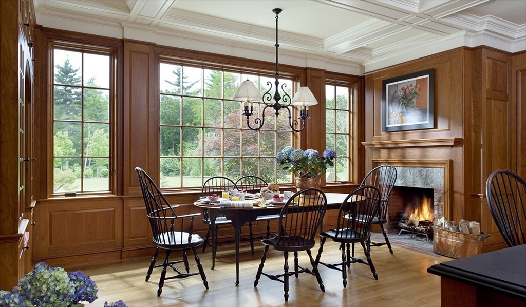 Concord, Massachusetts, 01742, United States, 6 Bedrooms Bedrooms, ,9 BathroomsBathrooms,Residential,For Sale,1794135