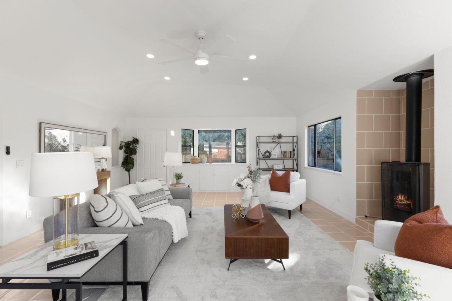 San Jose, California, 95118, United States, 3 Bedrooms Bedrooms, ,2 BathroomsBathrooms,Residential,For Sale,1926221