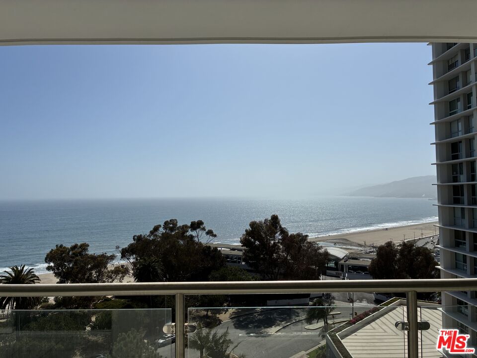 Santa Monica, California, 90402, United States, ,1 BathroomBathrooms,Residential,For Sale,1867293
