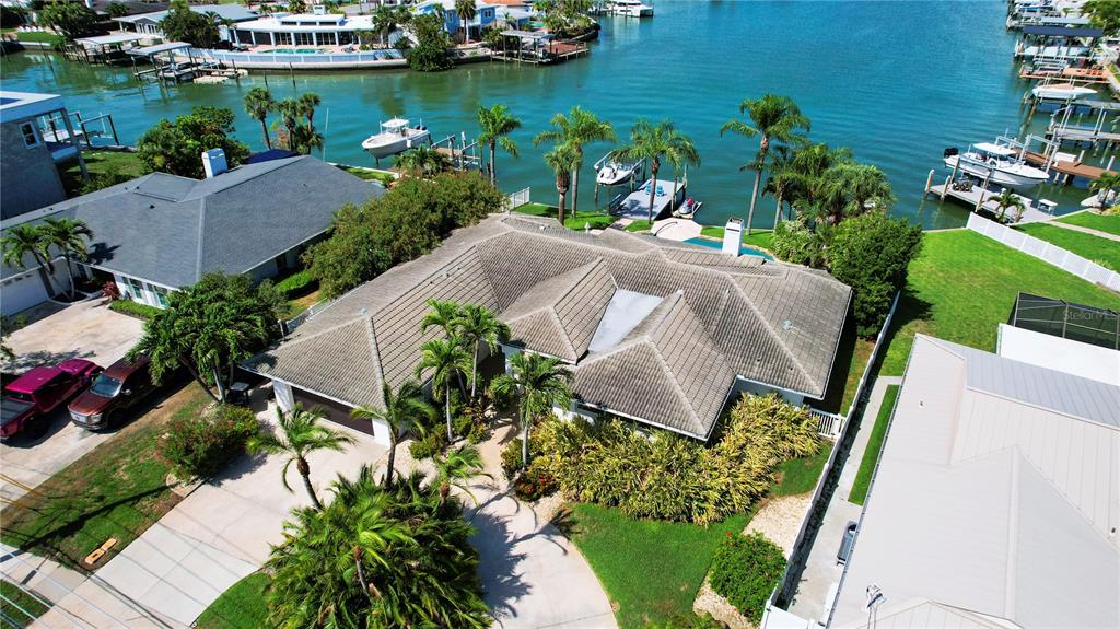 Clearwater Beach, Florida, 33767, United States, 4 Bedrooms Bedrooms, ,3 BathroomsBathrooms,Residential,For Sale,1849731