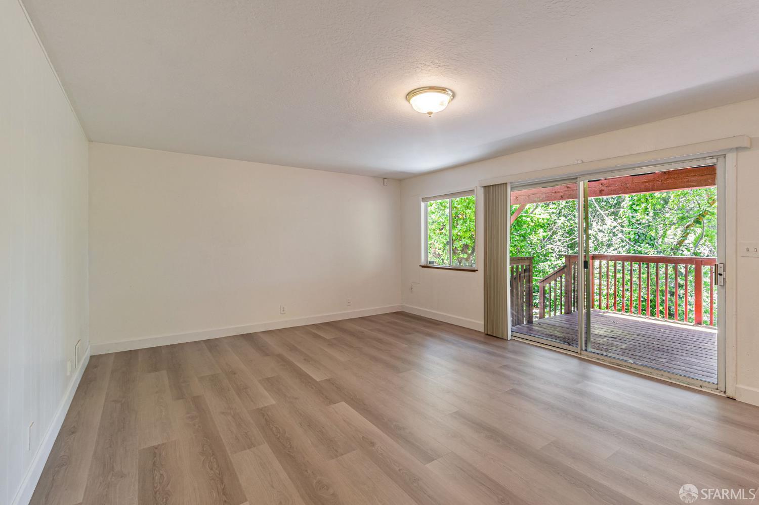 San Mateo, California, 94402, United States, 3 Bedrooms Bedrooms, ,3 BathroomsBathrooms,Residential,For Sale,1895374