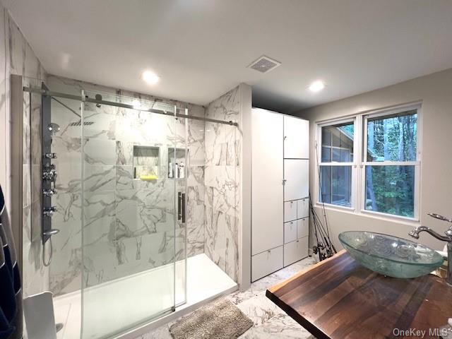 Glen Spey, New York, 12737, United States, 3 Bedrooms Bedrooms, ,3 BathroomsBathrooms,Residential,For Sale,1944942