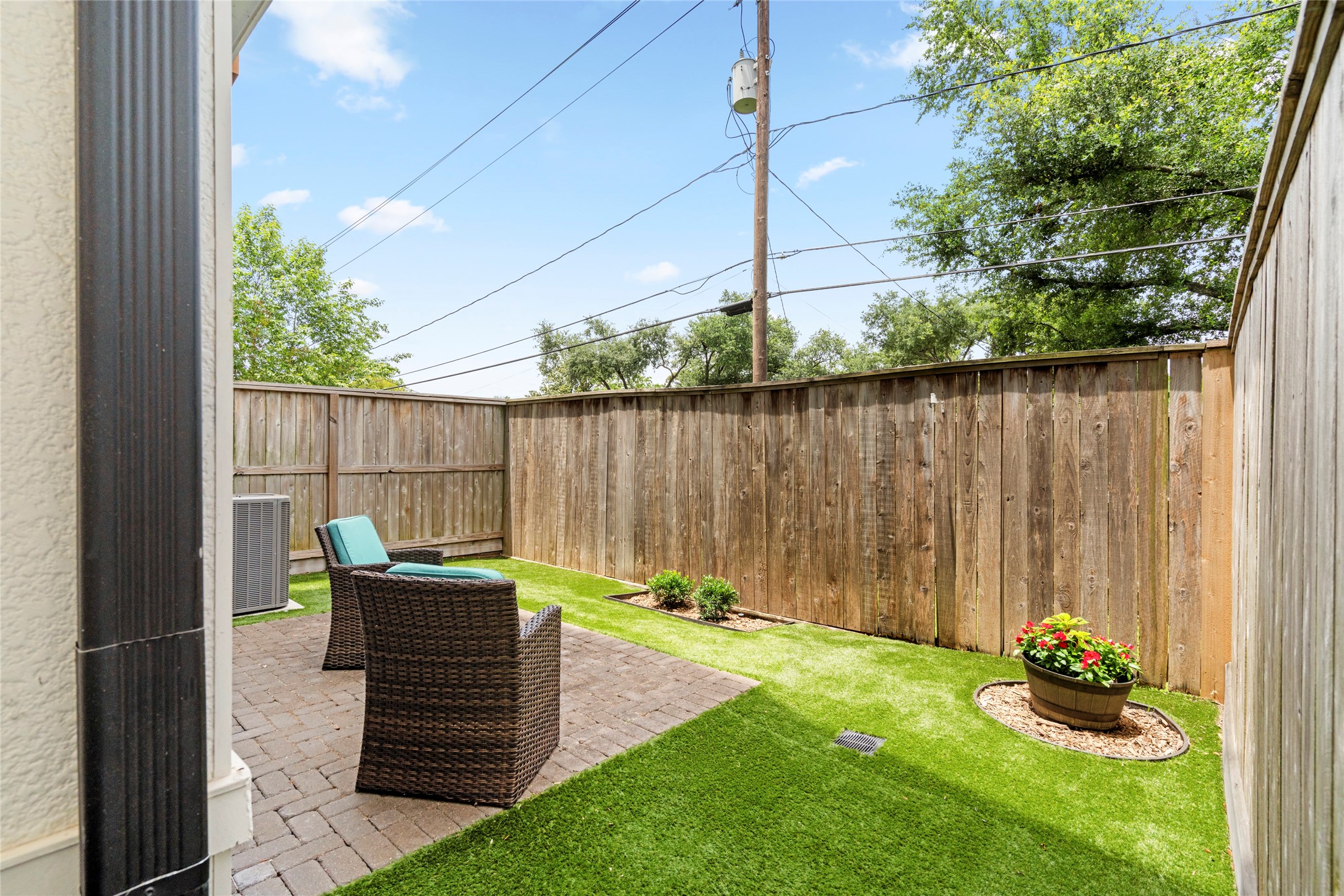  3418 Timbergrove Heights Street - 物件實景