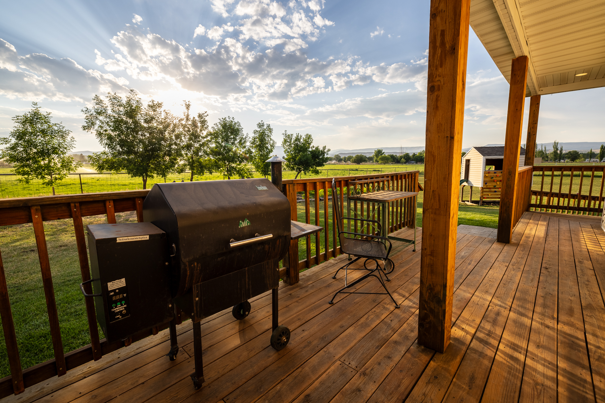 Vernal, Utah, 84078, United States, 5 Bedrooms Bedrooms, ,4 BathroomsBathrooms,Residential,For Sale,1964904