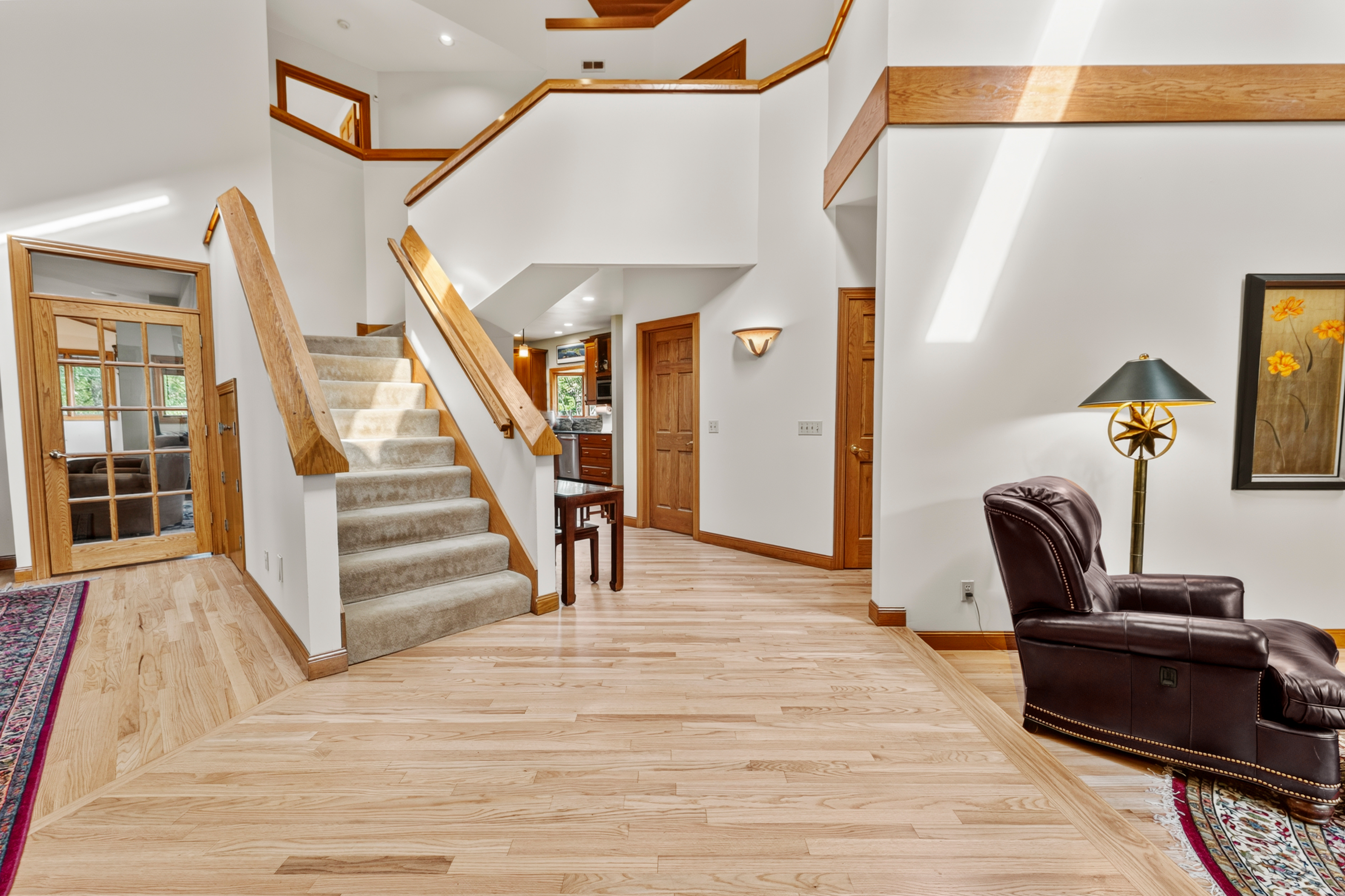  Light-Filled Contemporary on 2.35 Acres in Ladue - 物件實景