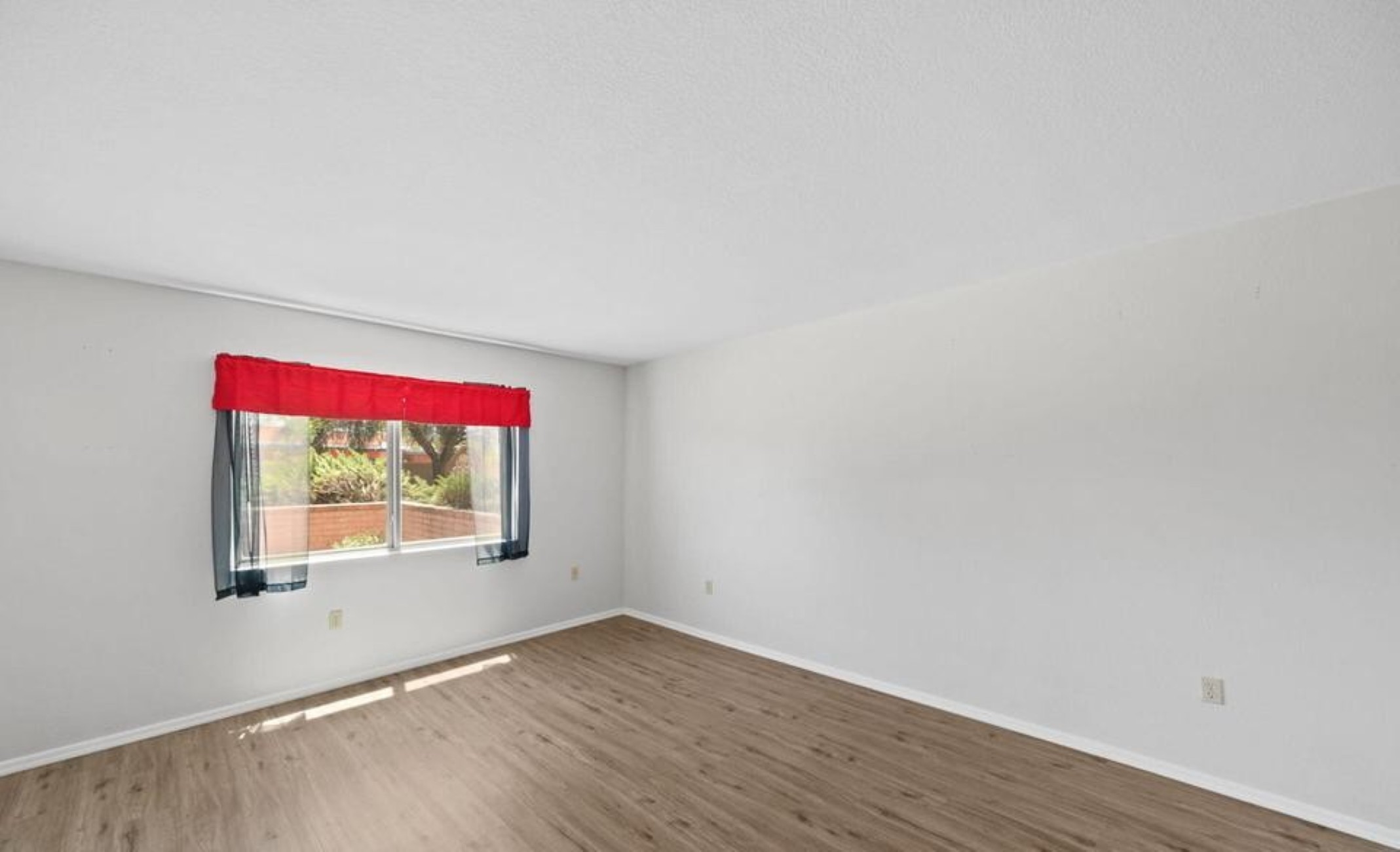  320 E Paseo Verde, Green Valley, AZ 85614 - 物件實景