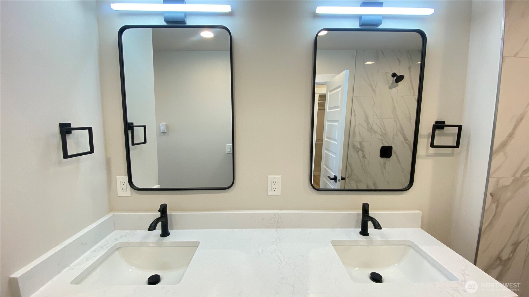 Tacoma, Washington, 98409, United States, 4 Bedrooms Bedrooms, ,3 BathroomsBathrooms,Residential,For Sale,2037801