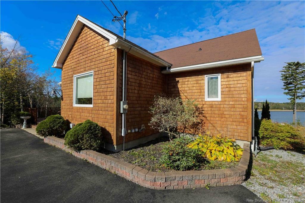 NEW RIVER BEACH, New Brunswick, E5J 1J9, CA, 2 Bedrooms Bedrooms, ,2 BathroomsBathrooms,Residential,For Sale,1874304