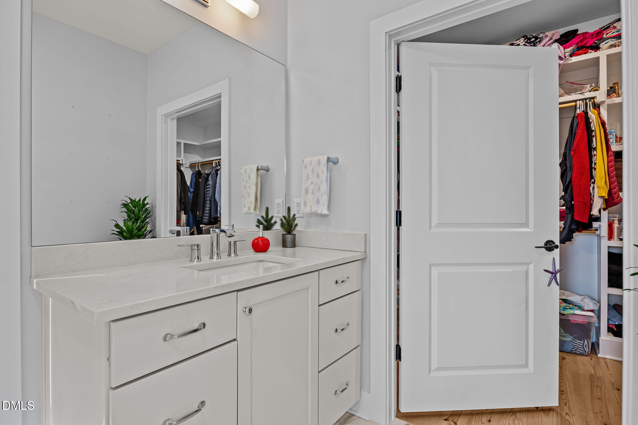 Raleigh, North Carolina, 27603, United States, 4 Bedrooms Bedrooms, ,3 BathroomsBathrooms,Residential,For Sale,2002189