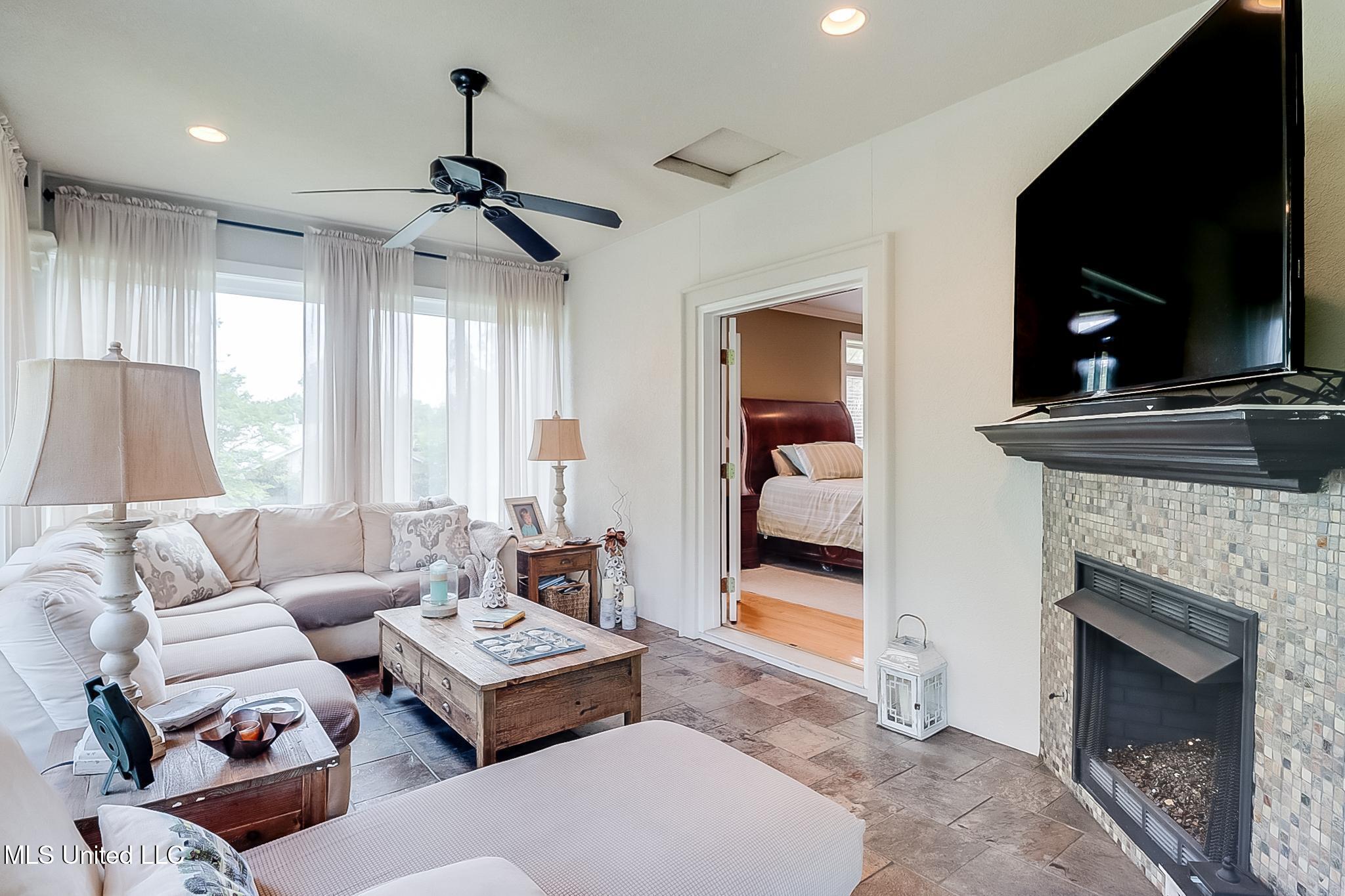 Pass Christian, Mississippi, 39571, United States, 3 Bedrooms Bedrooms, ,2 BathroomsBathrooms,Residential,For Sale,1779691