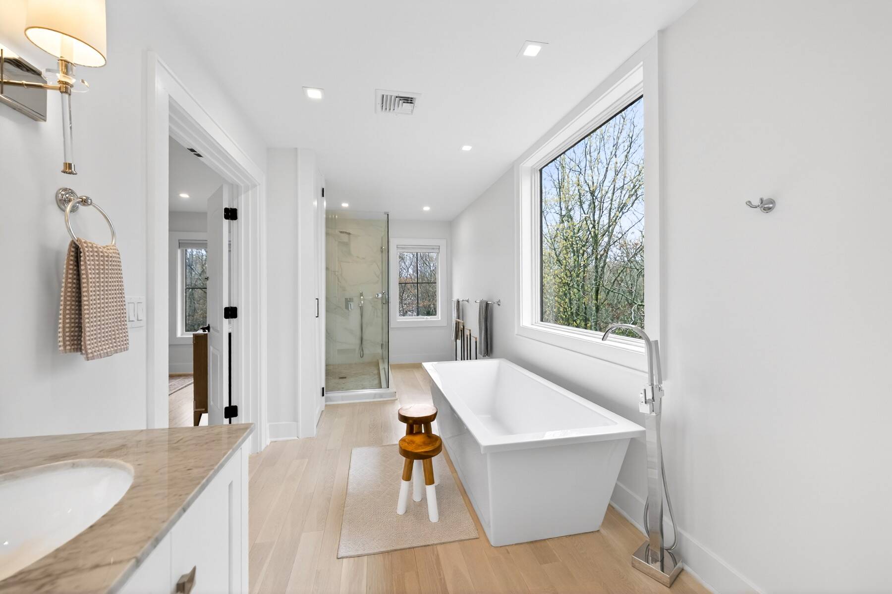  Design-Driven Modern Living with Resort-Style Amenities - 物件實景