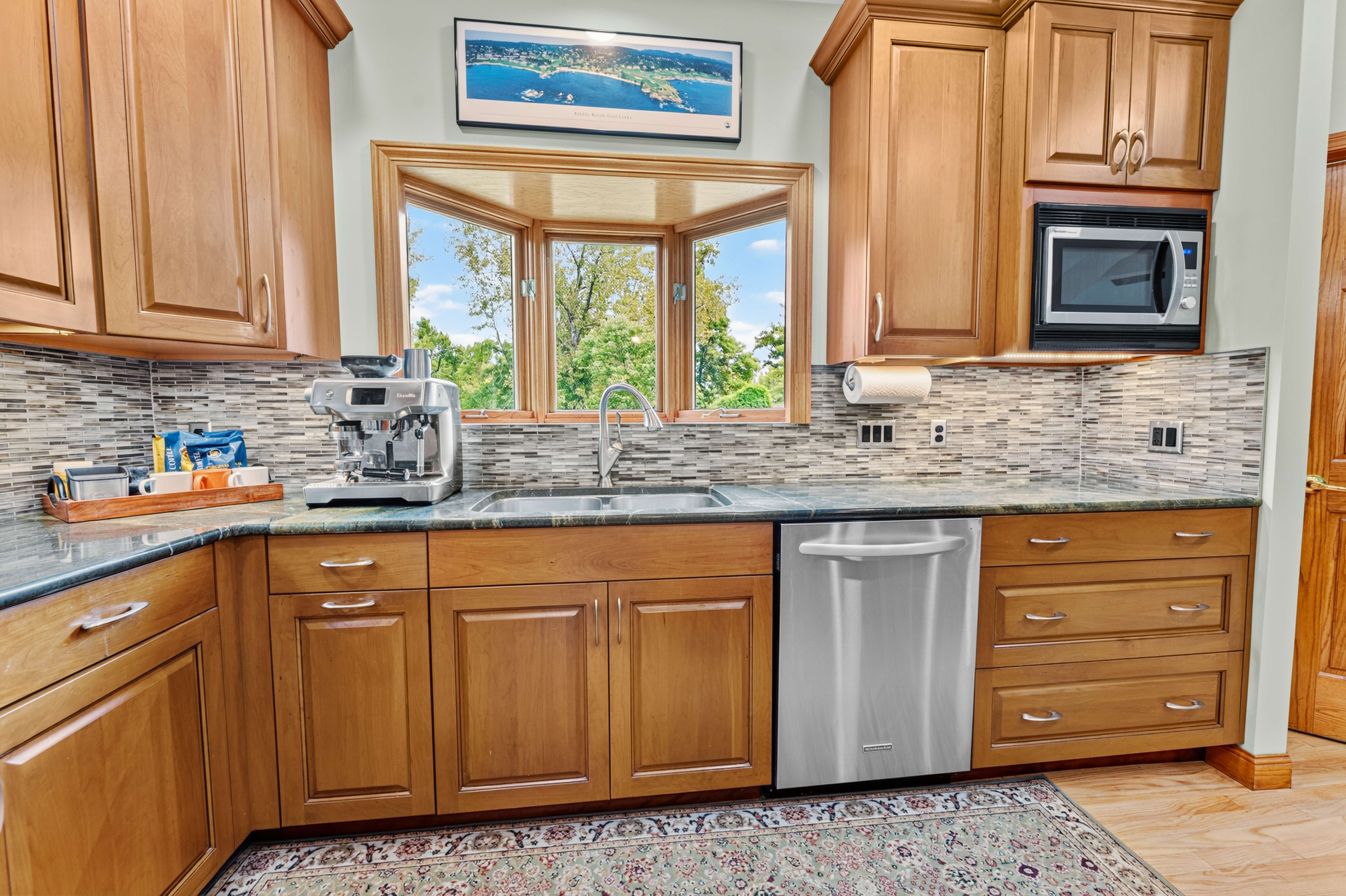  Light-Filled Contemporary on 2.35 Acres in Ladue - 物件實景