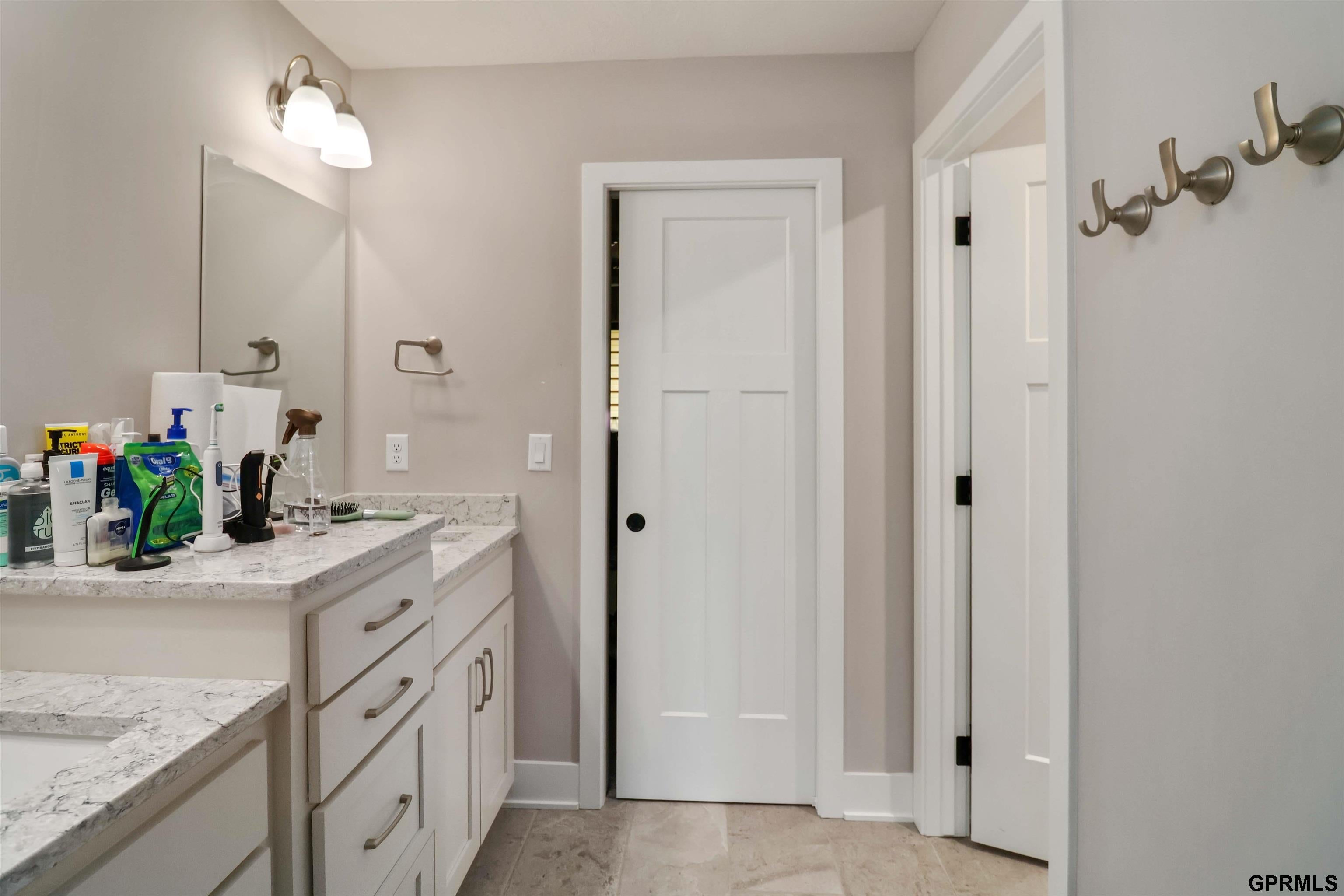Papillion, Nebraska, 68046, United States, 5 Bedrooms Bedrooms, ,5 BathroomsBathrooms,Residential,For Sale,1846558
