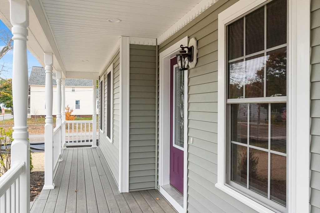 Leominster, Massachusetts, 01453, United States, 3 Bedrooms Bedrooms, ,2 BathroomsBathrooms,Residential,For Sale,1826440