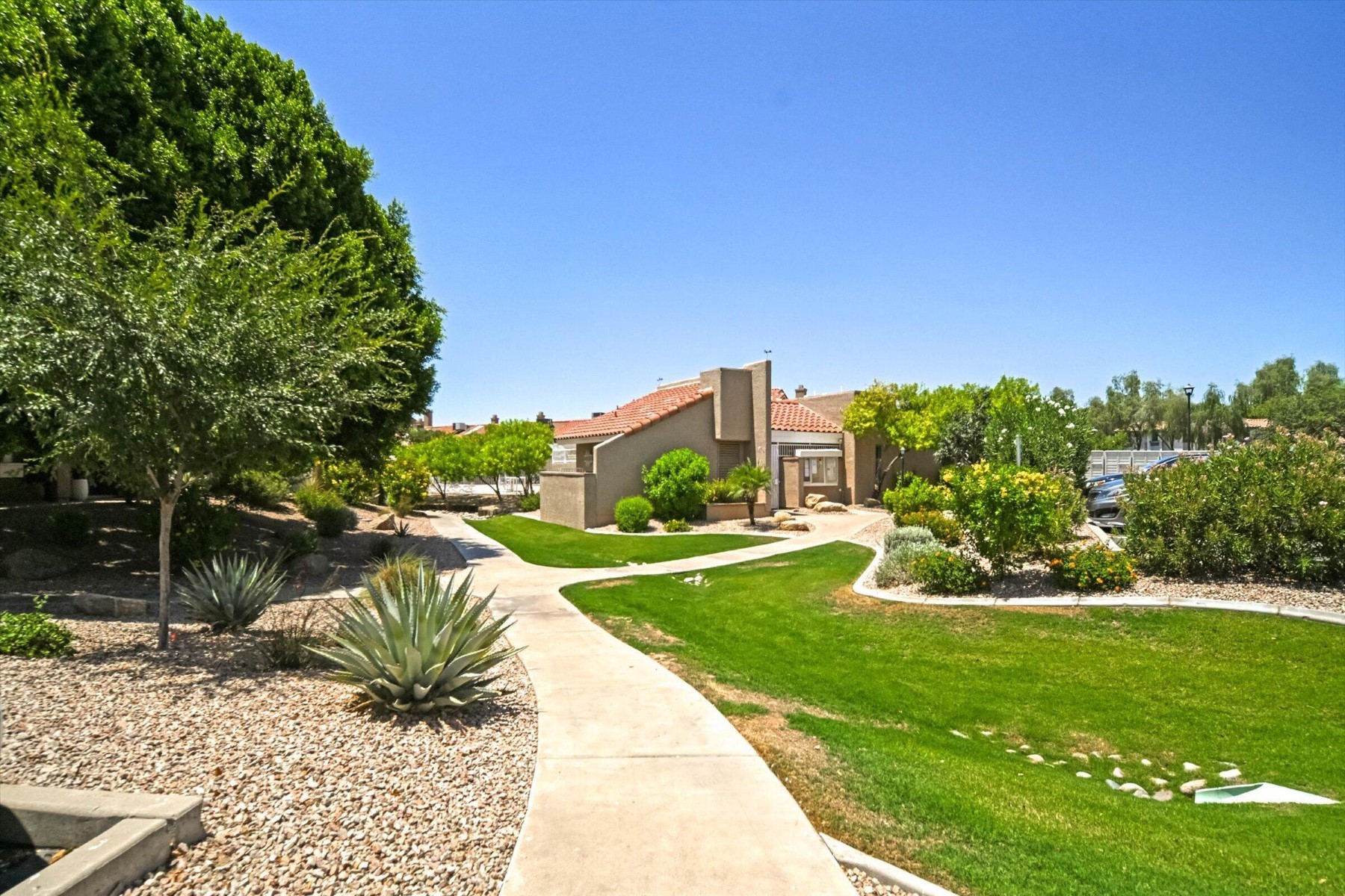  3510 E Hampton Avenue  Mesa, AZ - 物件實景