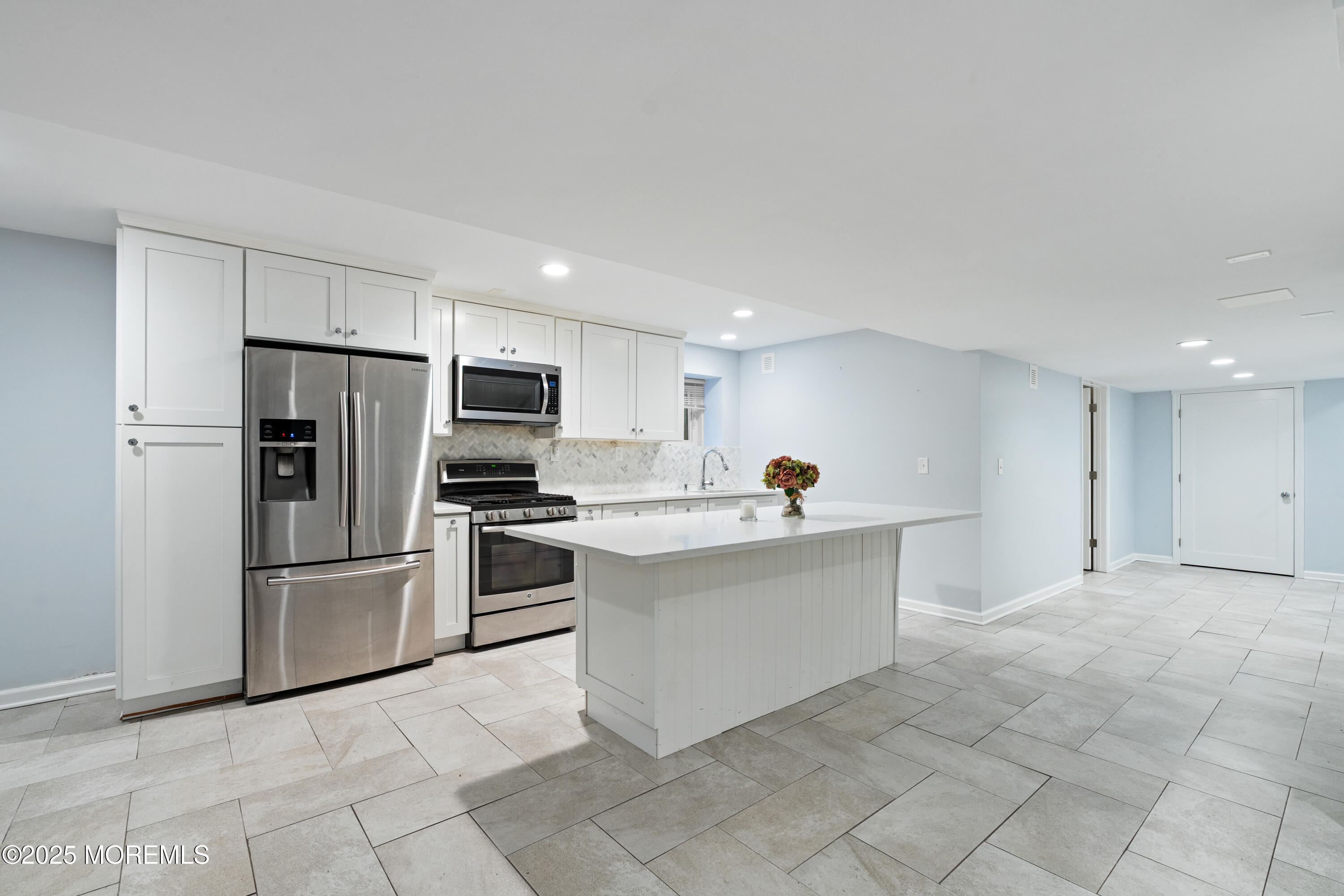 Jackson, New Jersey, 08527, United States, 7 Bedrooms Bedrooms, ,5 BathroomsBathrooms,Residential,For Sale,1998034