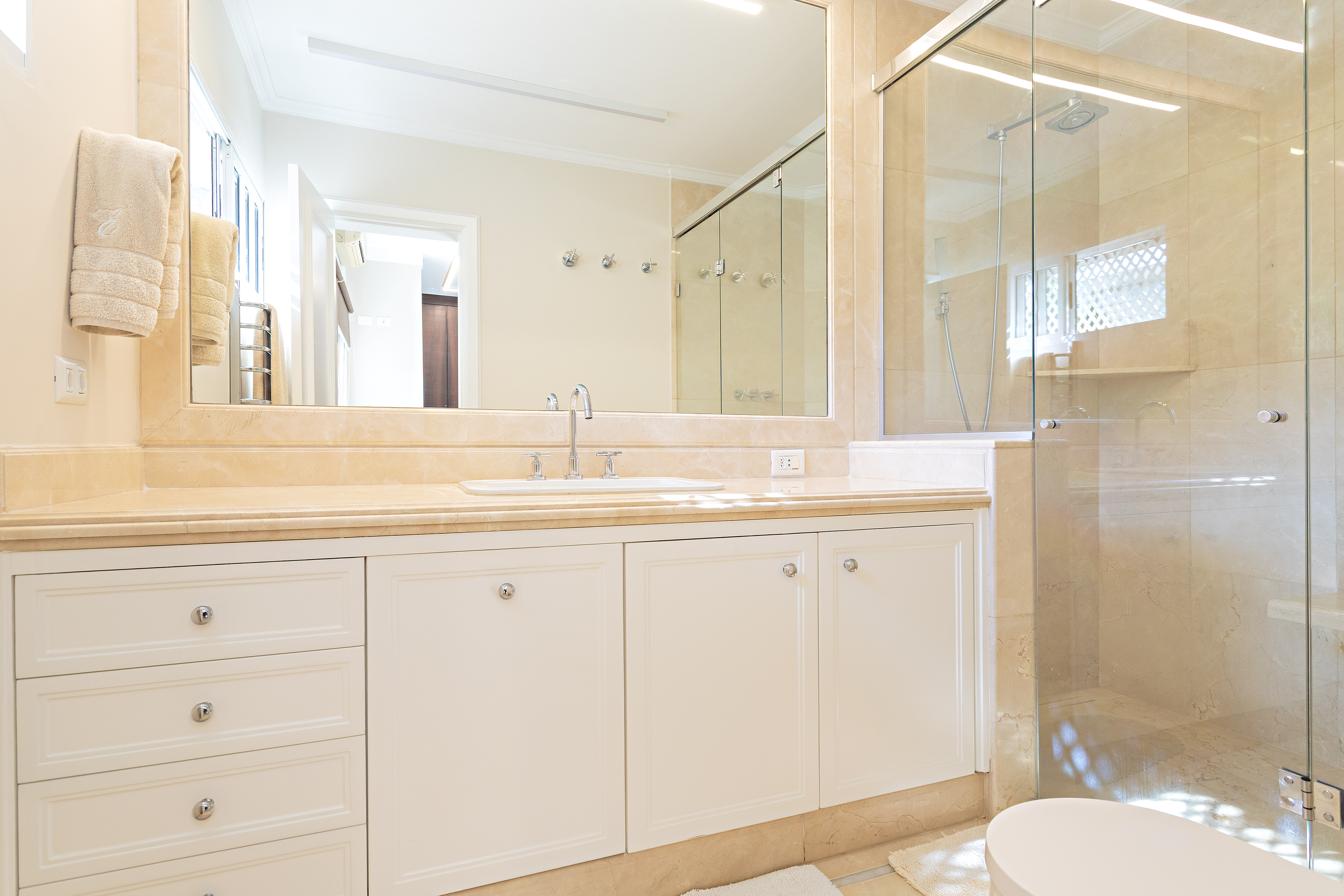  Fully renovated residence with five suites on a gated street in Pacaembu - 物件實景
