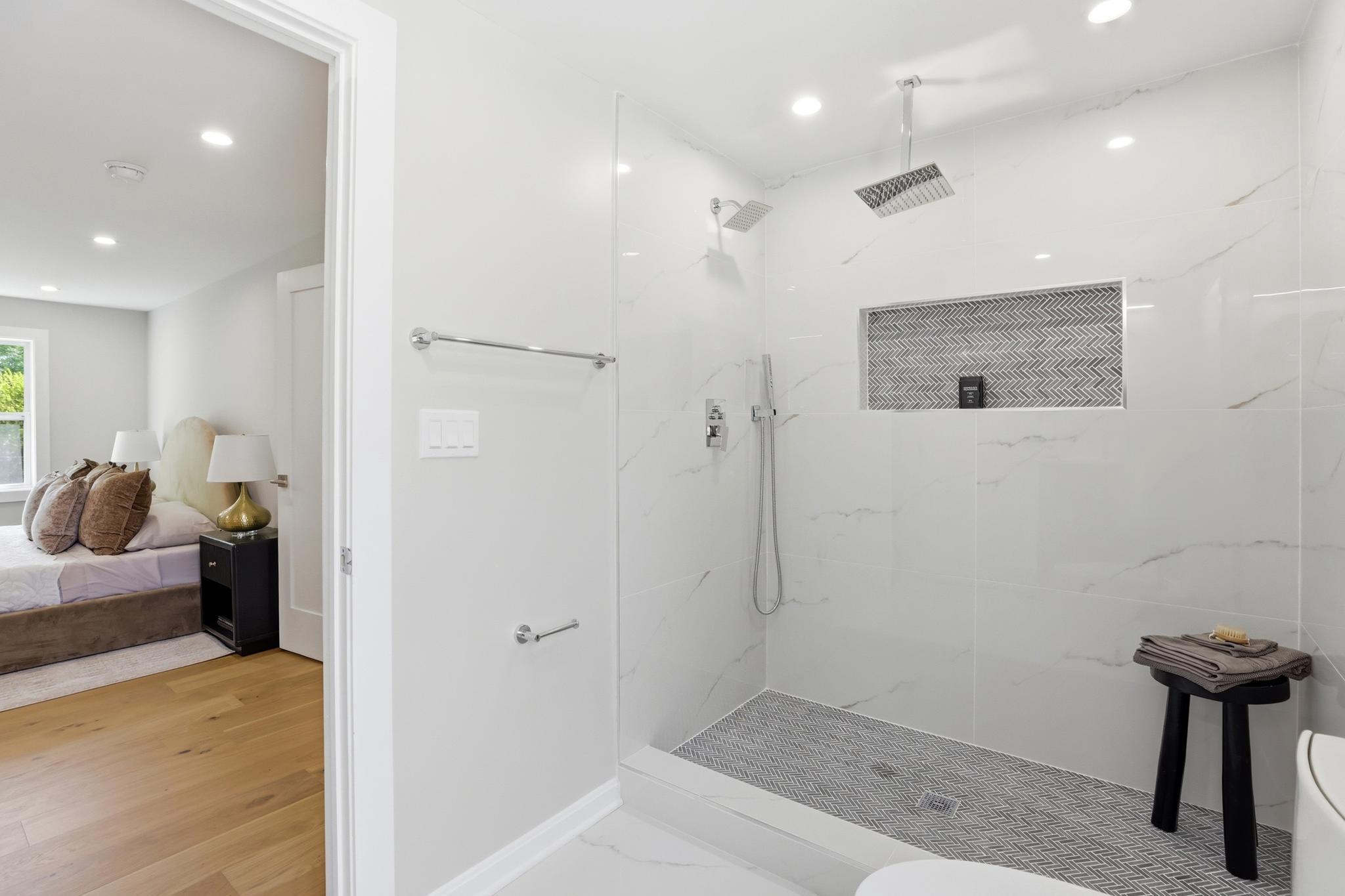  6420 Spring Terrace, Falls Church, VA, 22042 - 物件實景