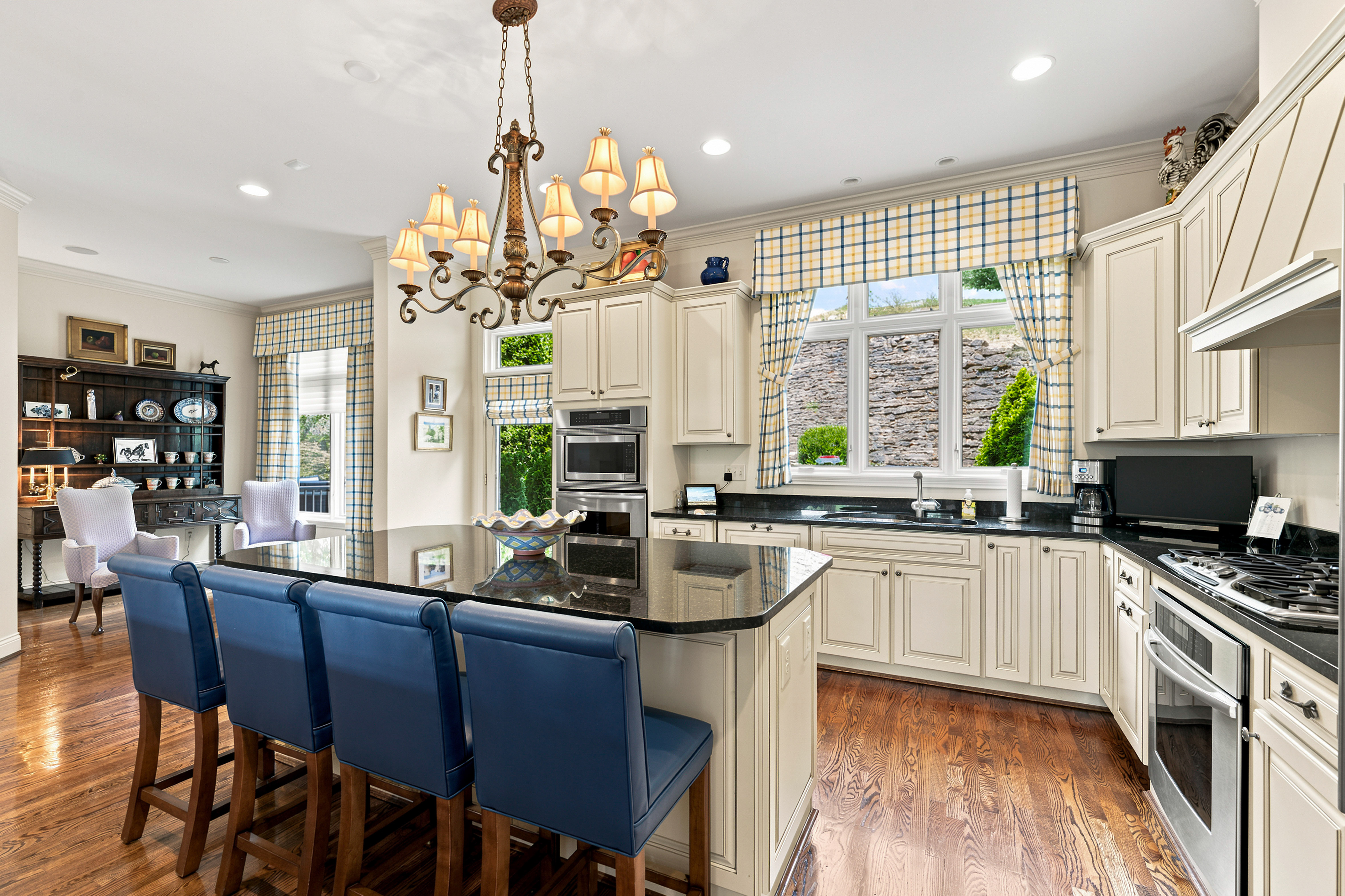  1498 Riverside Drive, Cincinnati, OH 45202 - 物件實景