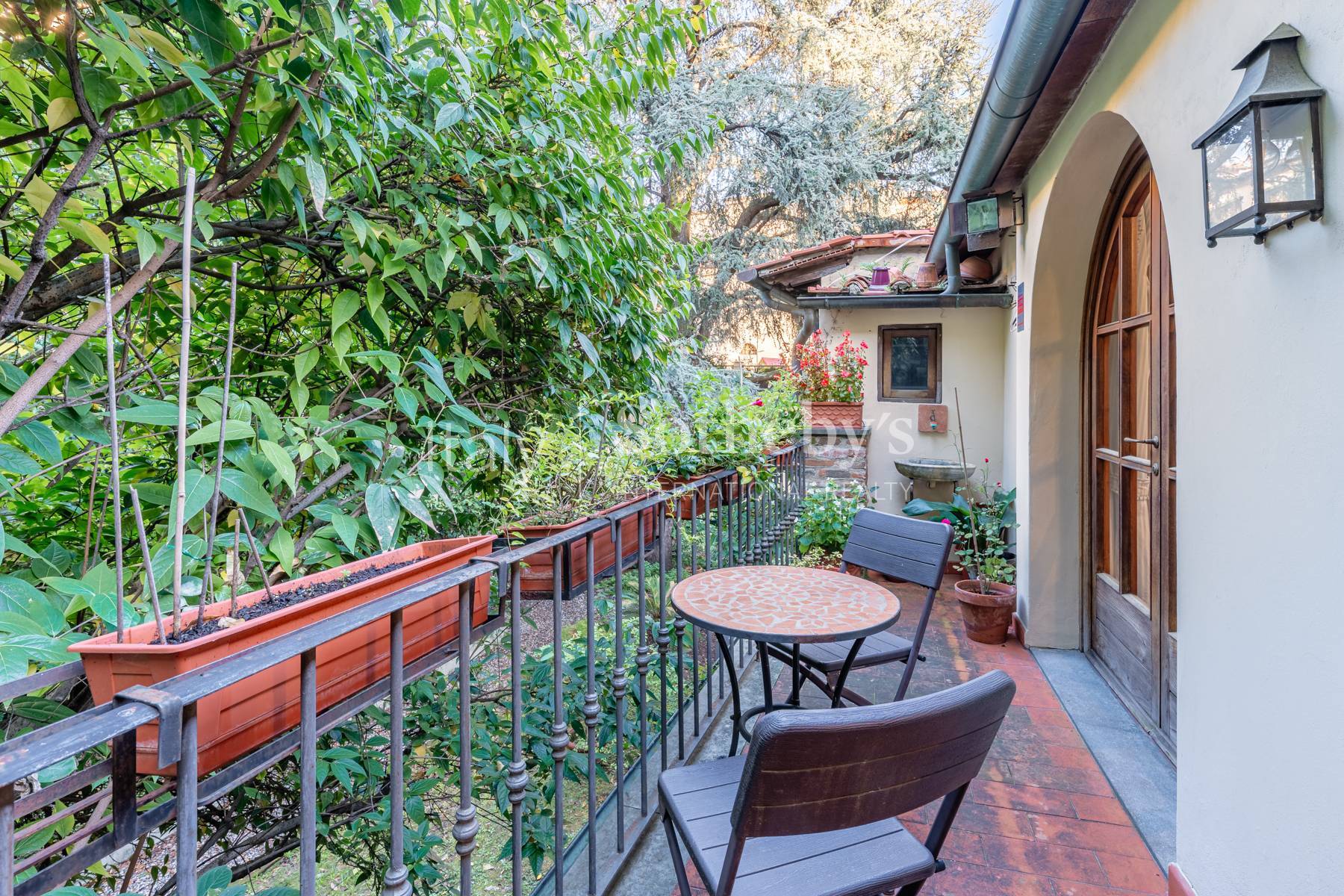  Refined apartment with terrace in the centre of Lucca - 物件實景