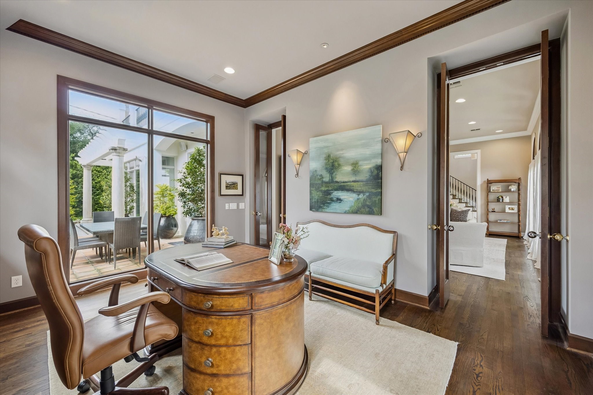  2102 Mcclendon Street - 物件實景