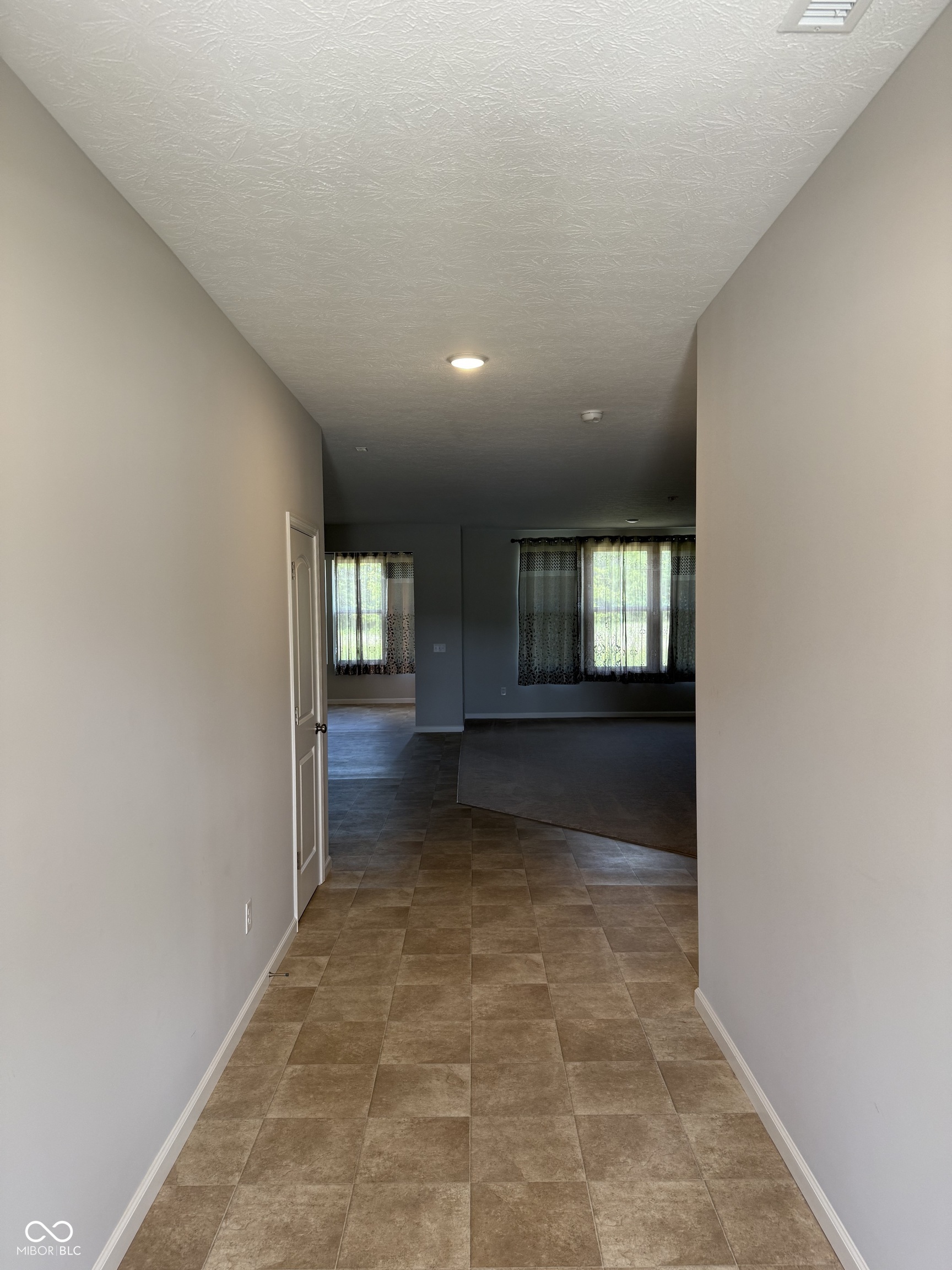 Avon, Indiana, 46123, United States, 5 Bedrooms Bedrooms, ,3 BathroomsBathrooms,Residential,For Sale,1920790