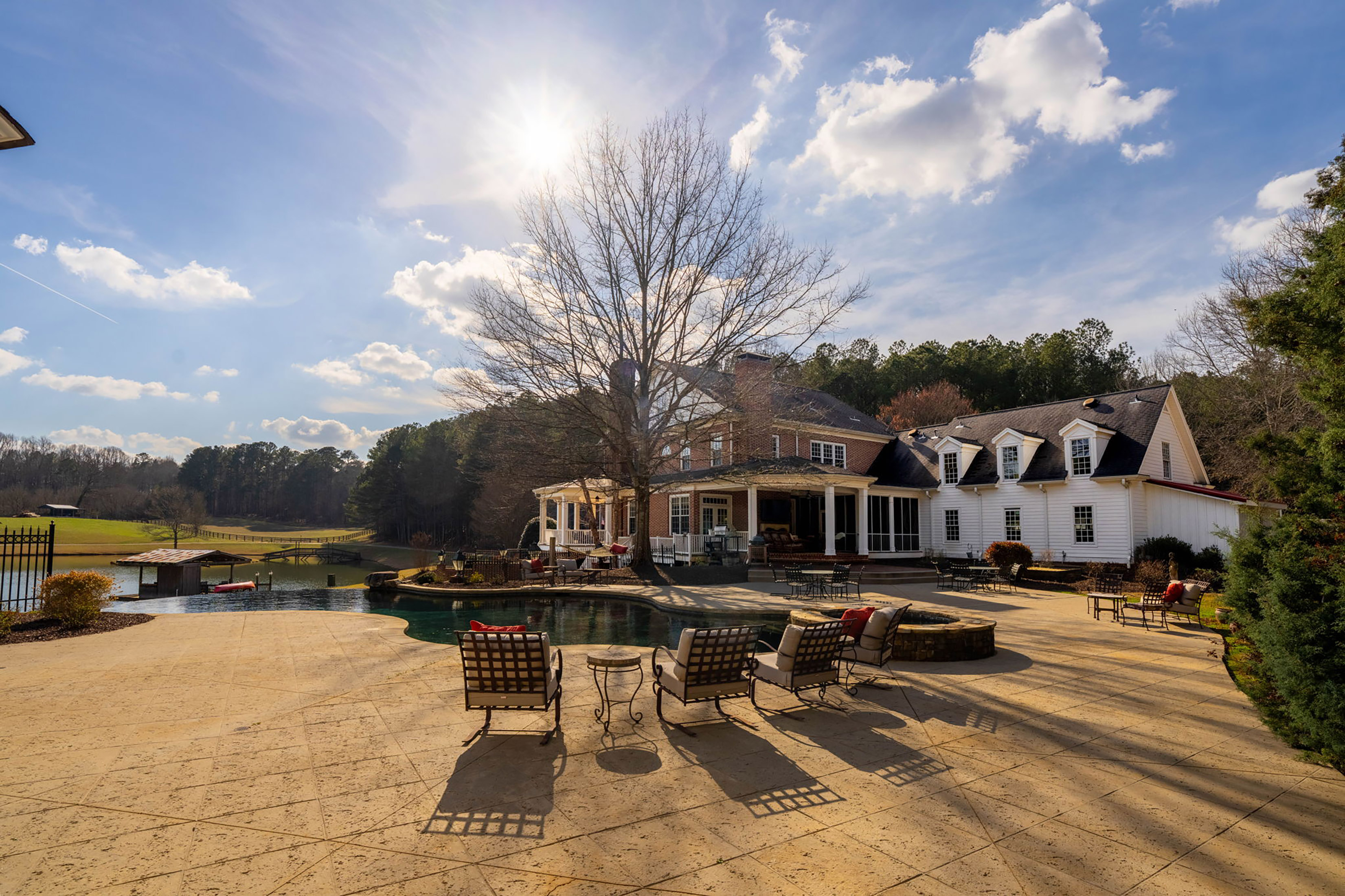  89 Acre +/- Equestrian Estate with Private Lake - 物件實景