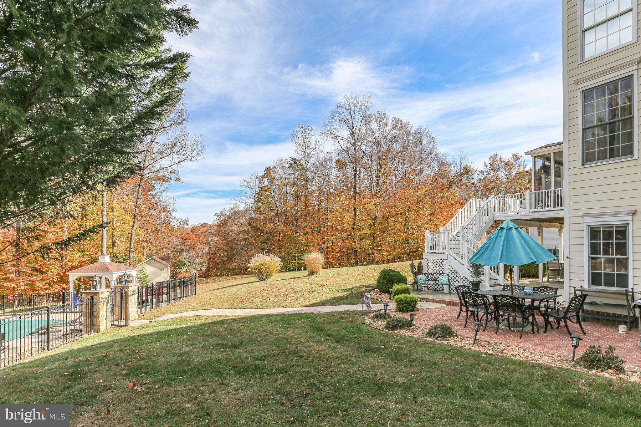 Woodbridge, Virginia, 22192, United States, 5 Bedrooms Bedrooms, ,5 BathroomsBathrooms,Residential,For Sale,1987362