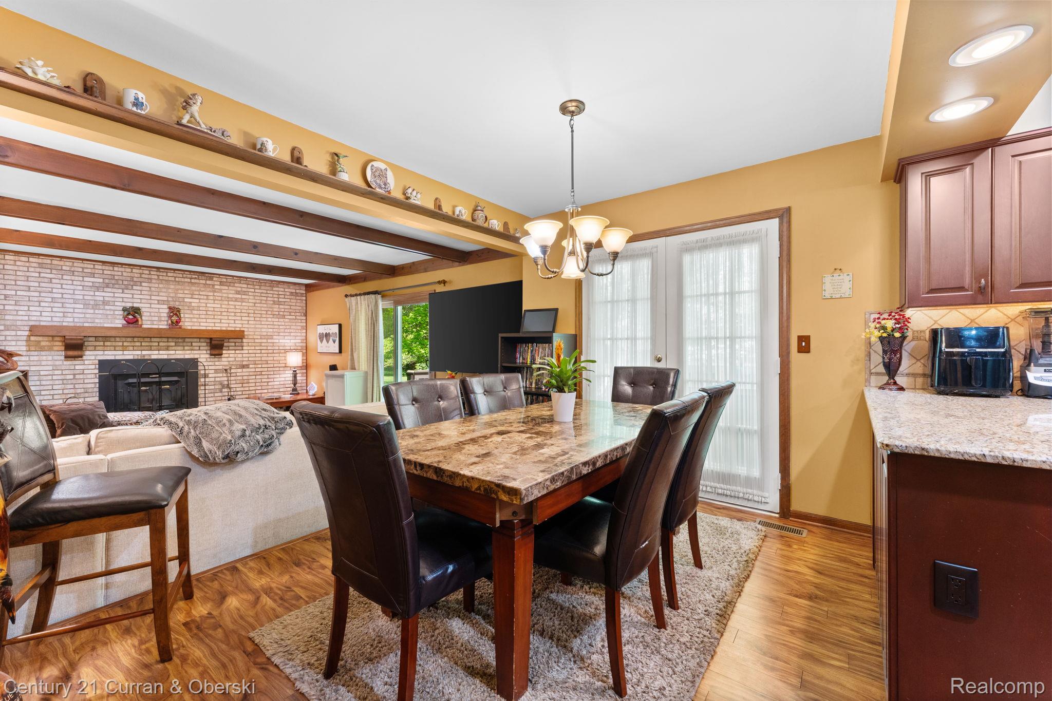 Novi, Michigan, 48375, United States, 4 Bedrooms Bedrooms, ,3 BathroomsBathrooms,Residential,For Sale,2048912