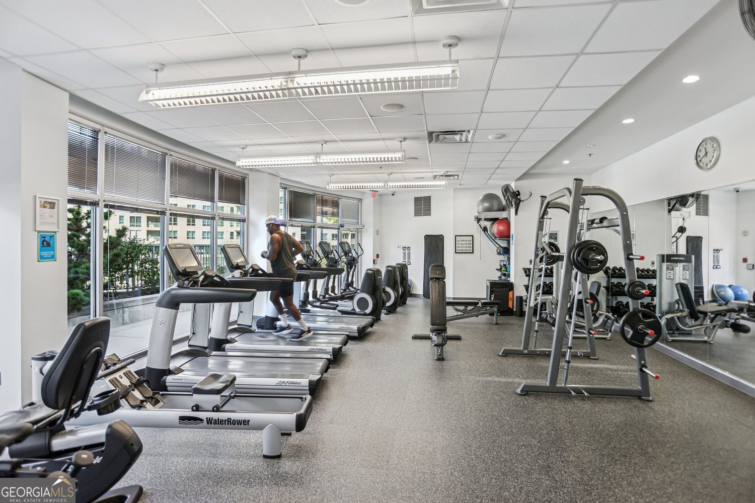 Atlanta, Georgia, 30309, United States, 2 Bedrooms Bedrooms, ,2 BathroomsBathrooms,Residential,For Sale,1964227