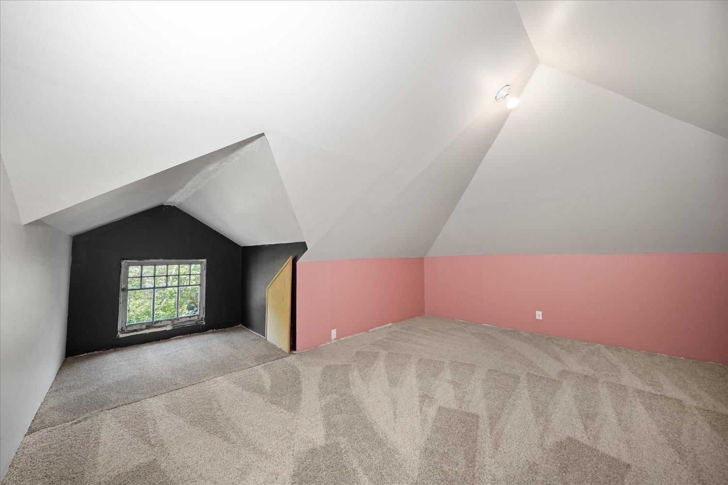 Spokane, Washington, 99204, United States, 4 Bedrooms Bedrooms, ,3 BathroomsBathrooms,Residential,For Sale,1937092