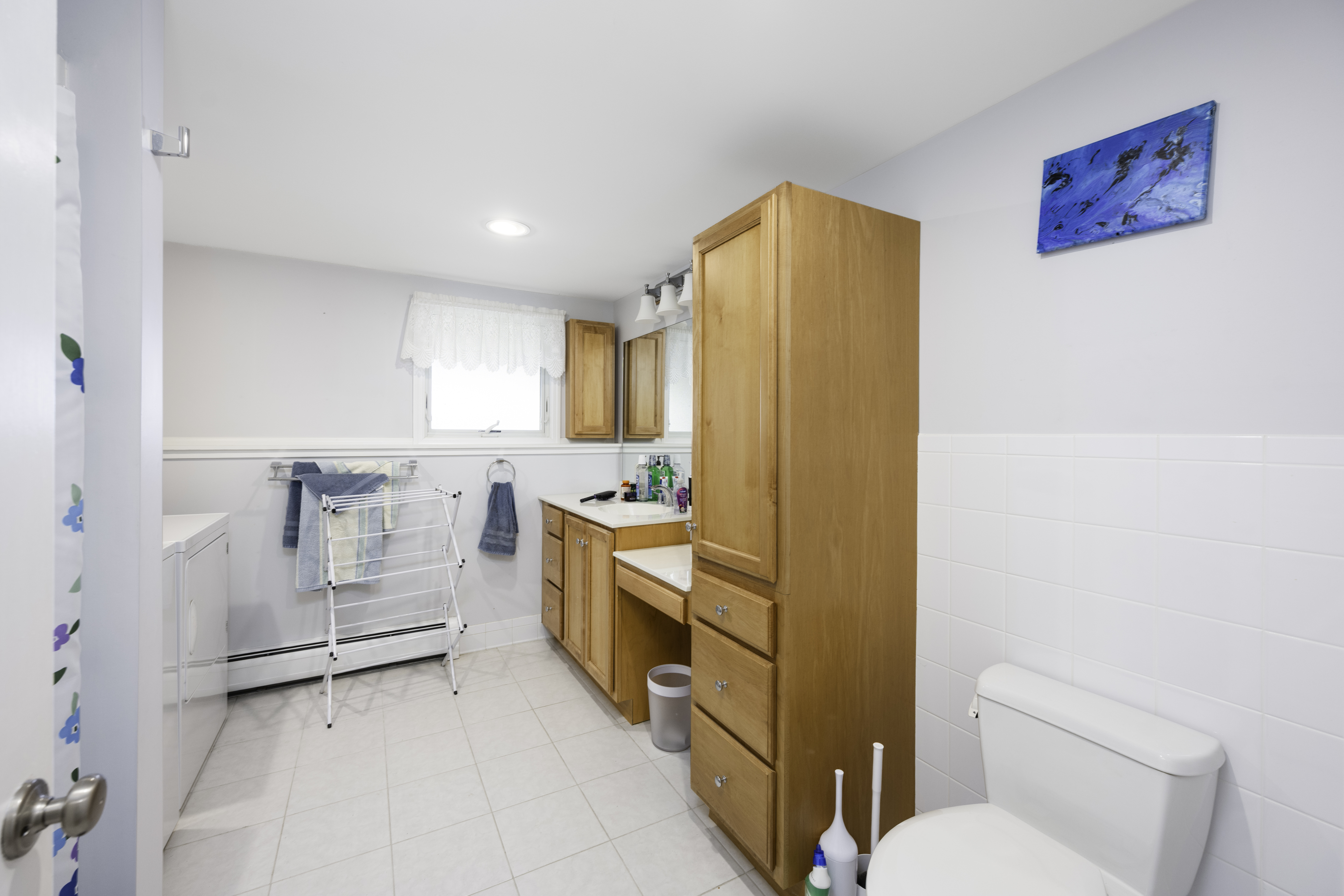 Wappingers Falls, New York, 12590, United States, 4 Bedrooms Bedrooms, ,3 BathroomsBathrooms,Residential,For Sale,1935823