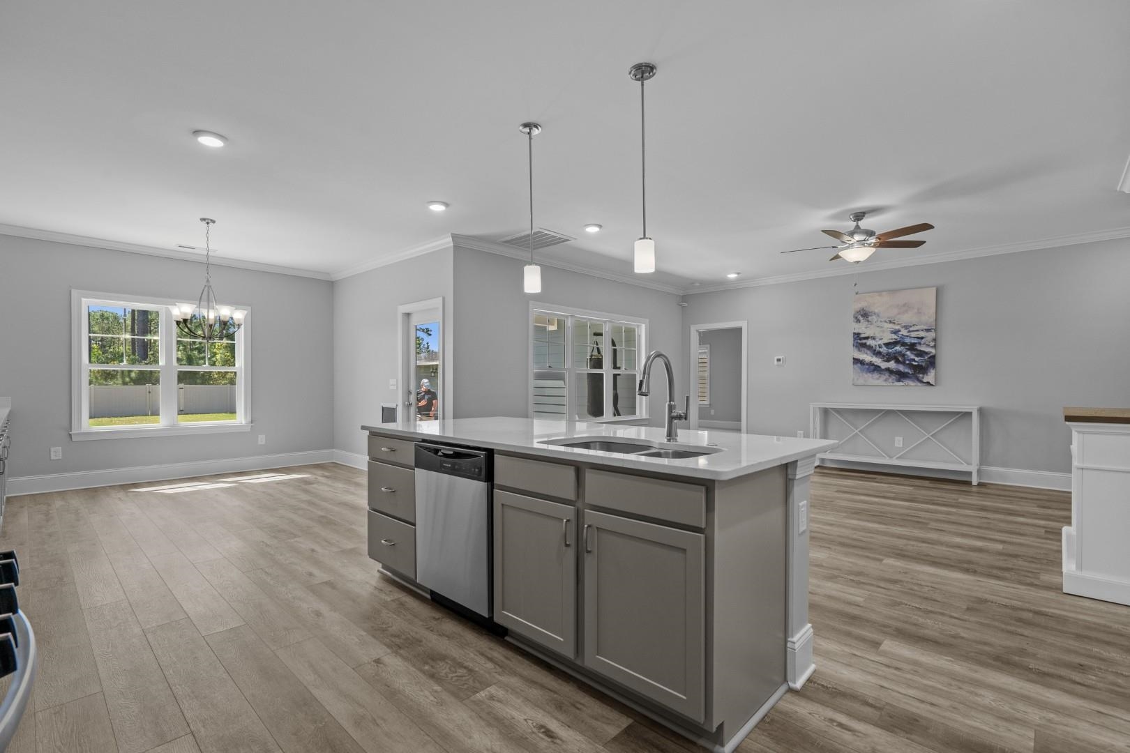 Myrtle Beach, South Carolina, 29579, United States, 5 Bedrooms Bedrooms, ,3 BathroomsBathrooms,Residential,For Sale,2035724