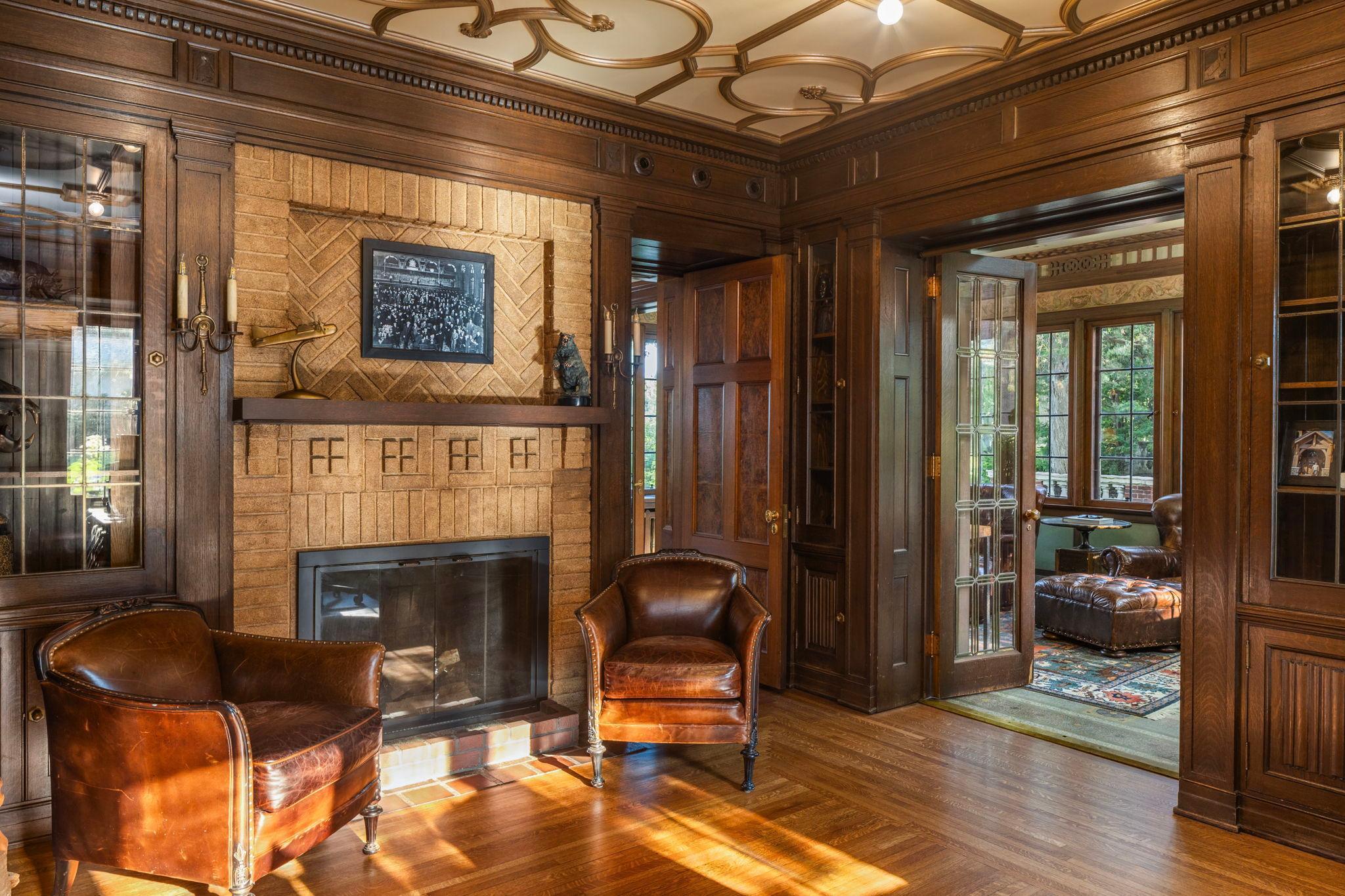 Minneapolis, Minnesota, 55416, United States, 5 Bedrooms Bedrooms, ,4 BathroomsBathrooms,Residential,For Sale,1907666