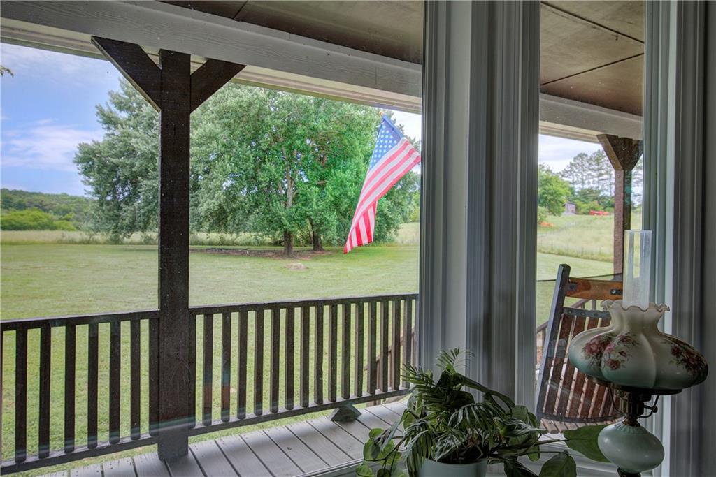 Adairsville, Georgia, 30103, United States, 3 Bedrooms Bedrooms, ,3 BathroomsBathrooms,Residential,For Sale,1848966