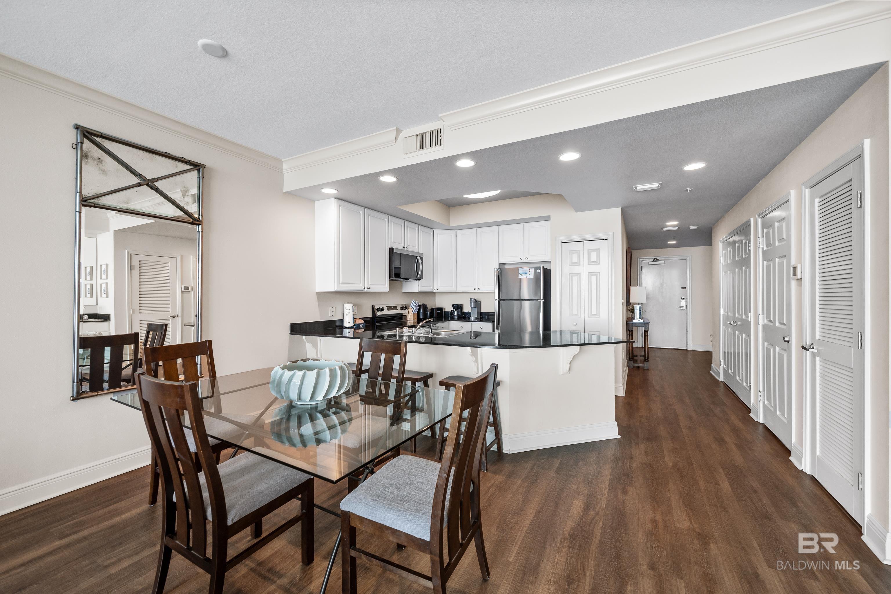 Gulf Shores, Alabama, 36542, United States, 2 Bedrooms Bedrooms, ,2 BathroomsBathrooms,Residential,For Sale,2003333