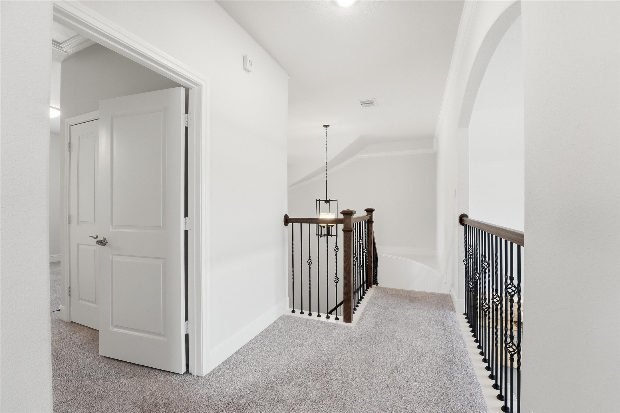  18011 Zagranski Cedar - 物件實景