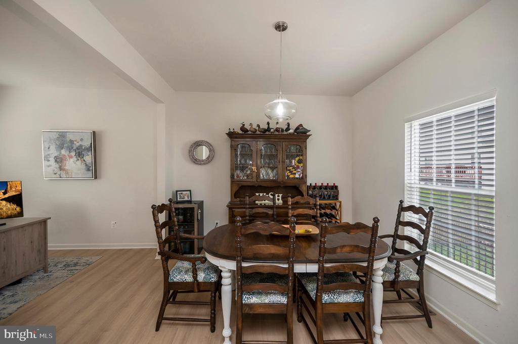 Fredericksburg, Virginia, 22407, United States, 4 Bedrooms Bedrooms, ,4 BathroomsBathrooms,Residential,For Sale,2049321