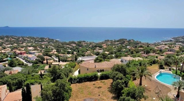 Les Issambres, Provence-Alpes-Côte d’Azur, 83380, FR, ,Land,For Sale,1994599